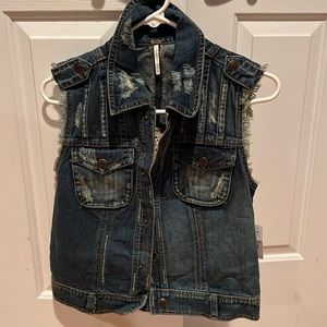 Brand new never worn Free People jean vest